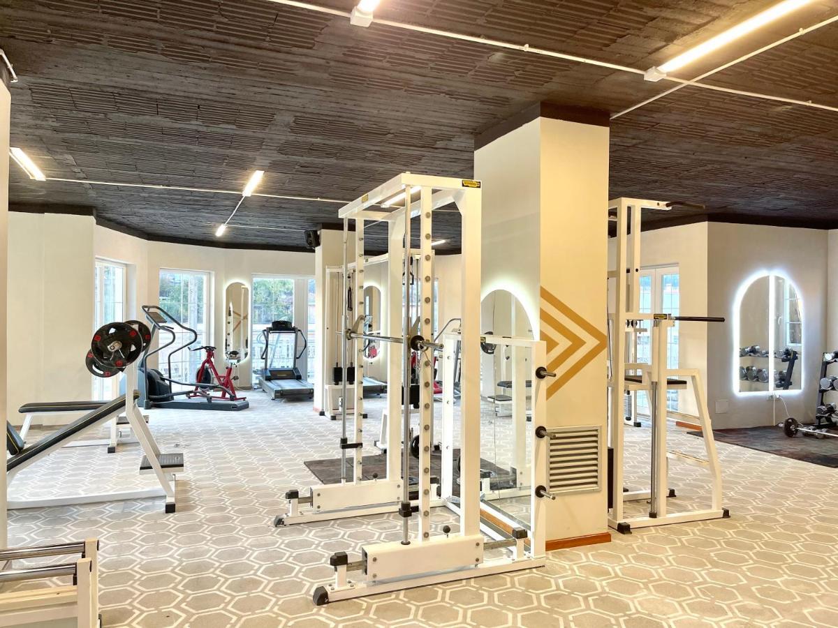Hotel Internacional Gym & Spa Fushe-Arrez Exterior foto